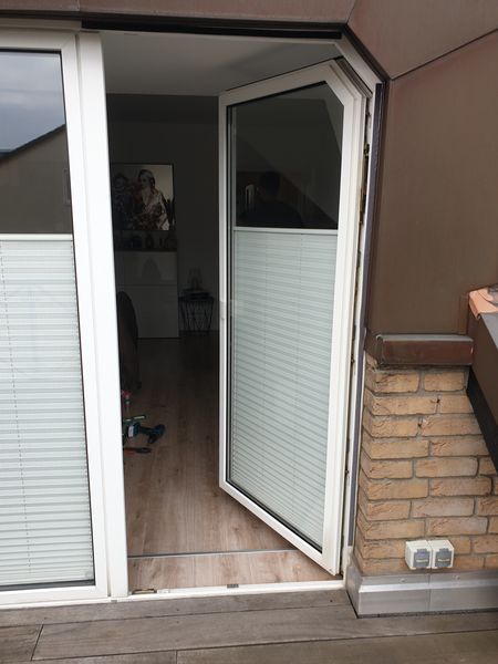 Holztür, Kunststofftür, Aluminiumtür, reparieren.
Terassentür, Balkontür.